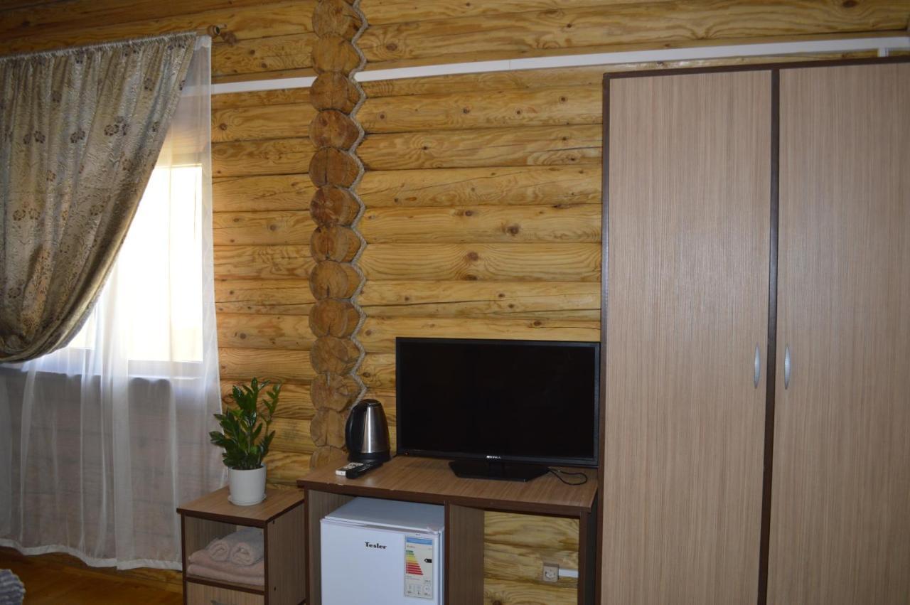 Абхазская Усадьба Otel Gagra Dış mekan fotoğraf